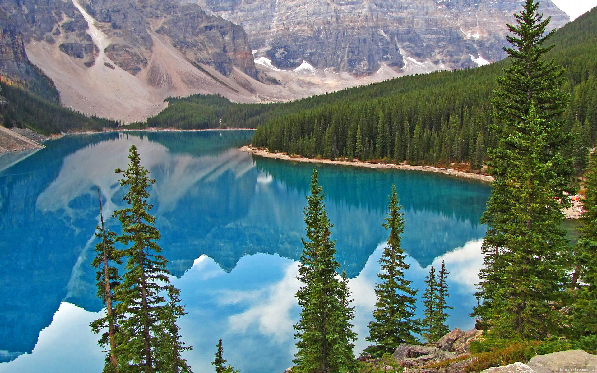 战术妙计：利用防守反击打出精彩反攻！，防守反击训练