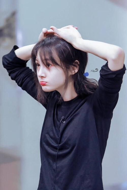 开云·体育官方网站入口-《电竞装备升级:硬核玩家首选的硬件推荐》,电竞装备 性价比